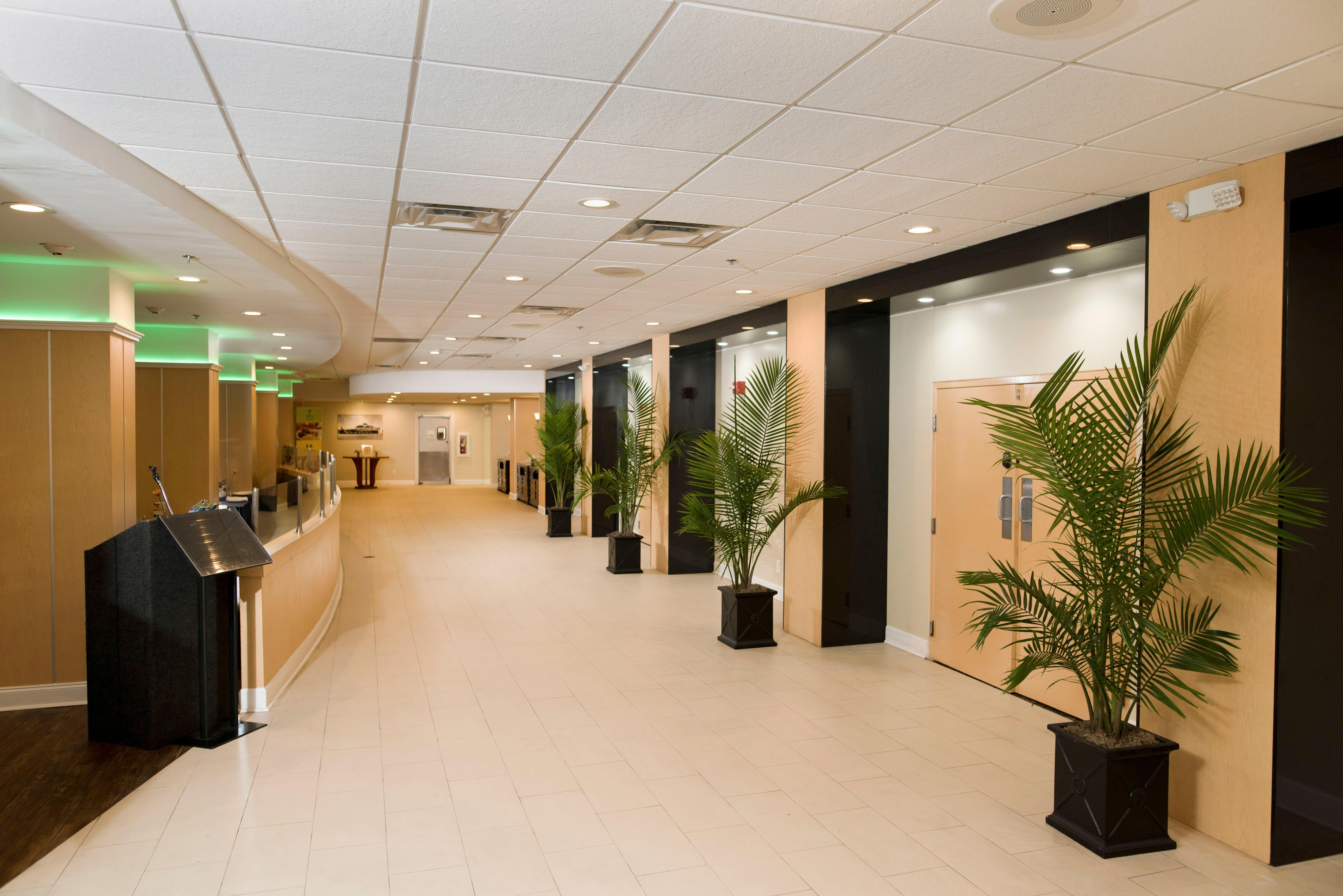 Holiday Inn Birmingham-Airport By Ihg Exterior photo