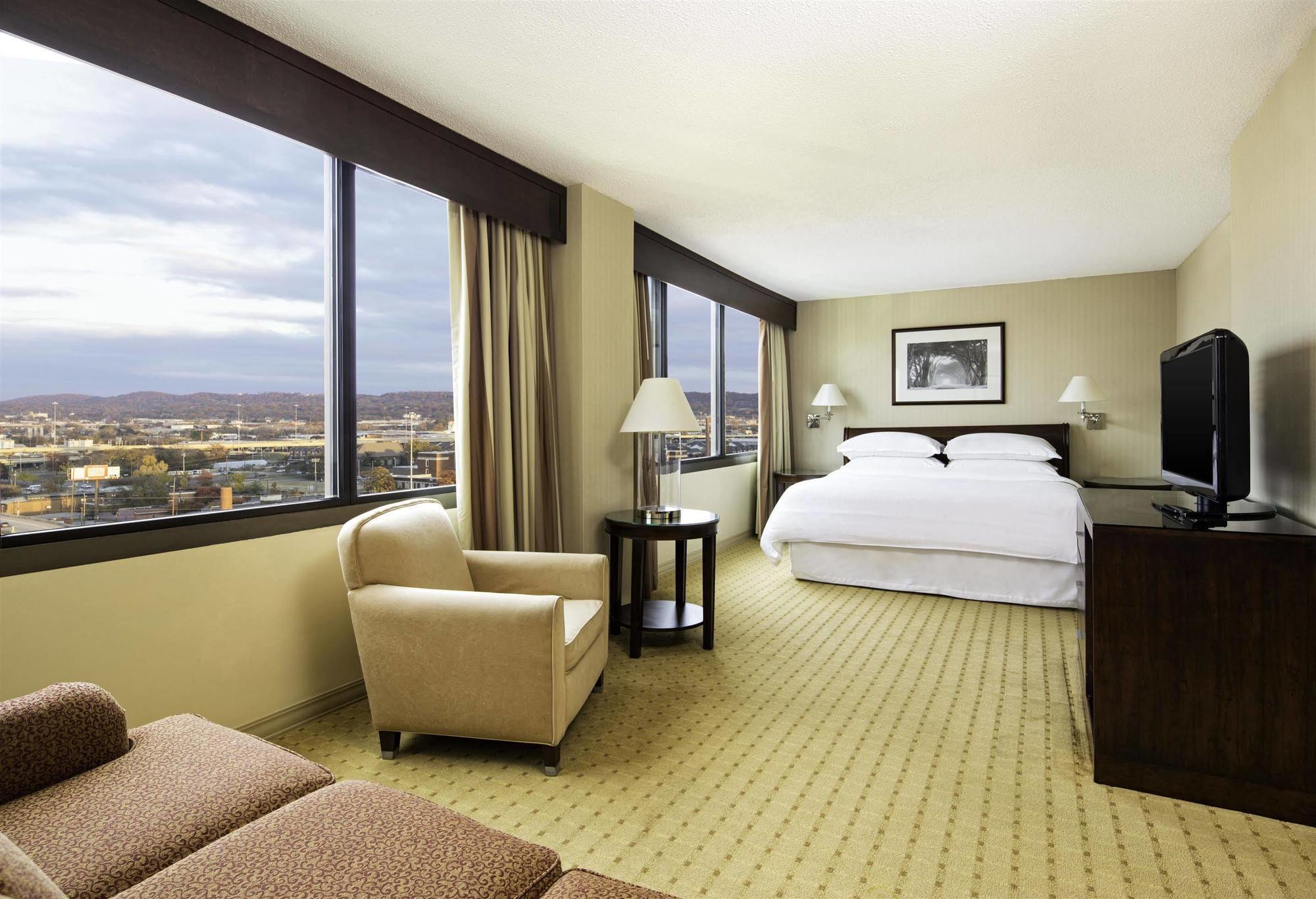 Holiday Inn Birmingham-Airport By Ihg Exterior photo